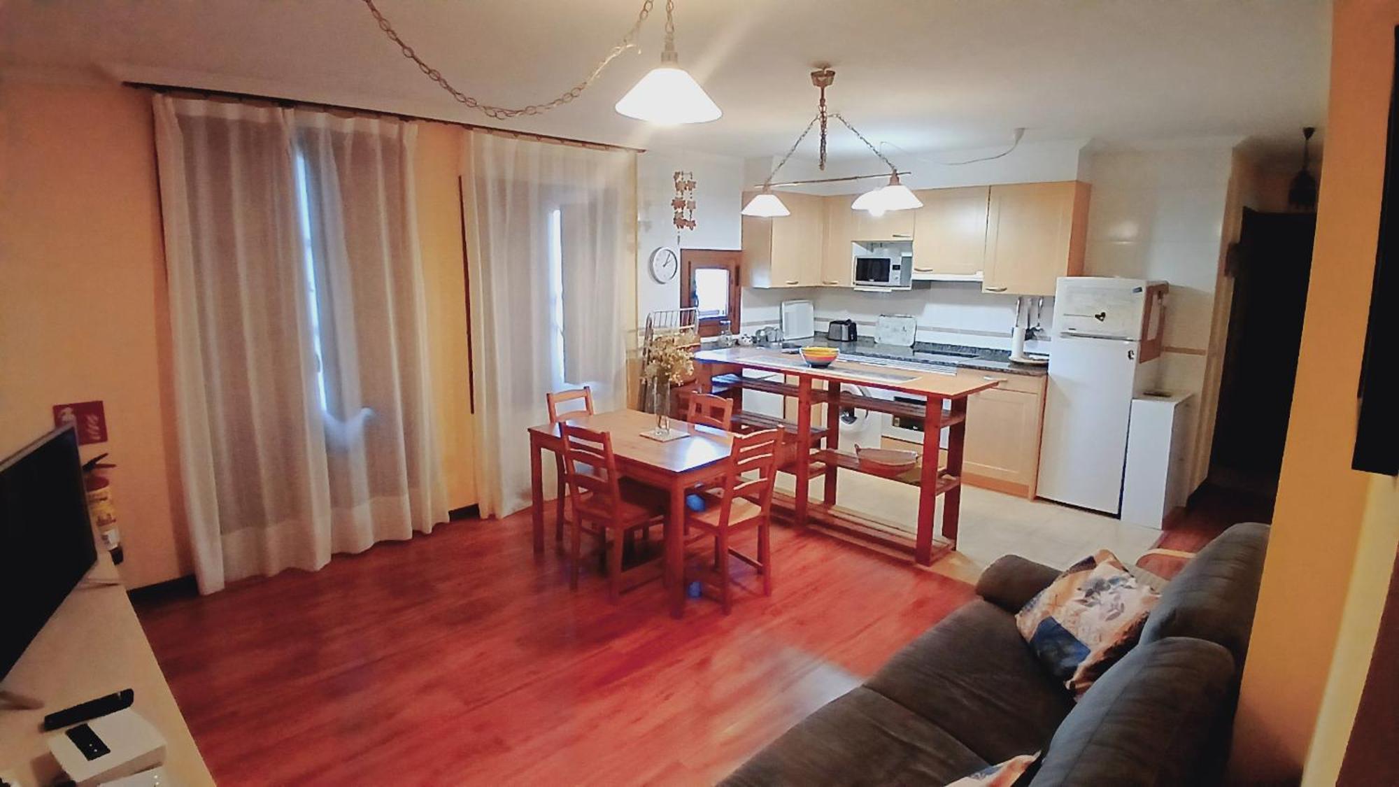 Acogedor Bajo Con Terraza Y Vistas Apartment Нуева де Лянес Екстериор снимка