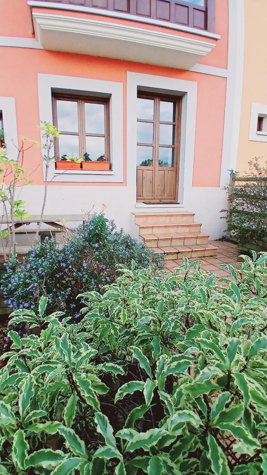 Acogedor Bajo Con Terraza Y Vistas Apartment Нуева де Лянес Екстериор снимка